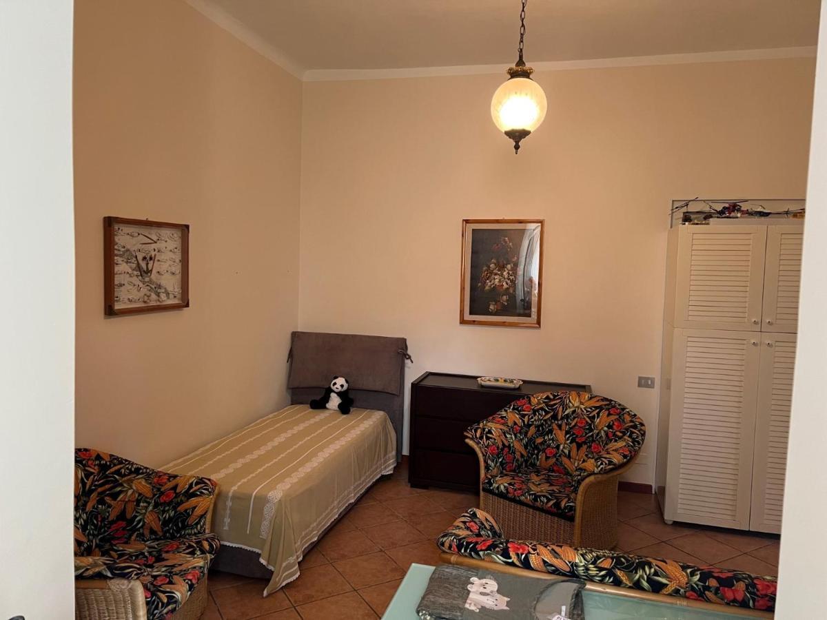 B&B I Tre Gatti Pesaro Bagian luar foto